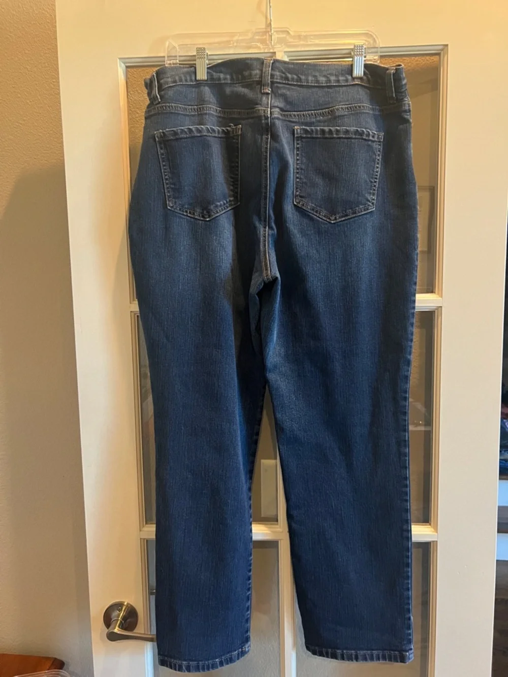 Gloria Vanderbilt Straight Leg Jeans in Deep Blue Denim - Picture 3 of 4